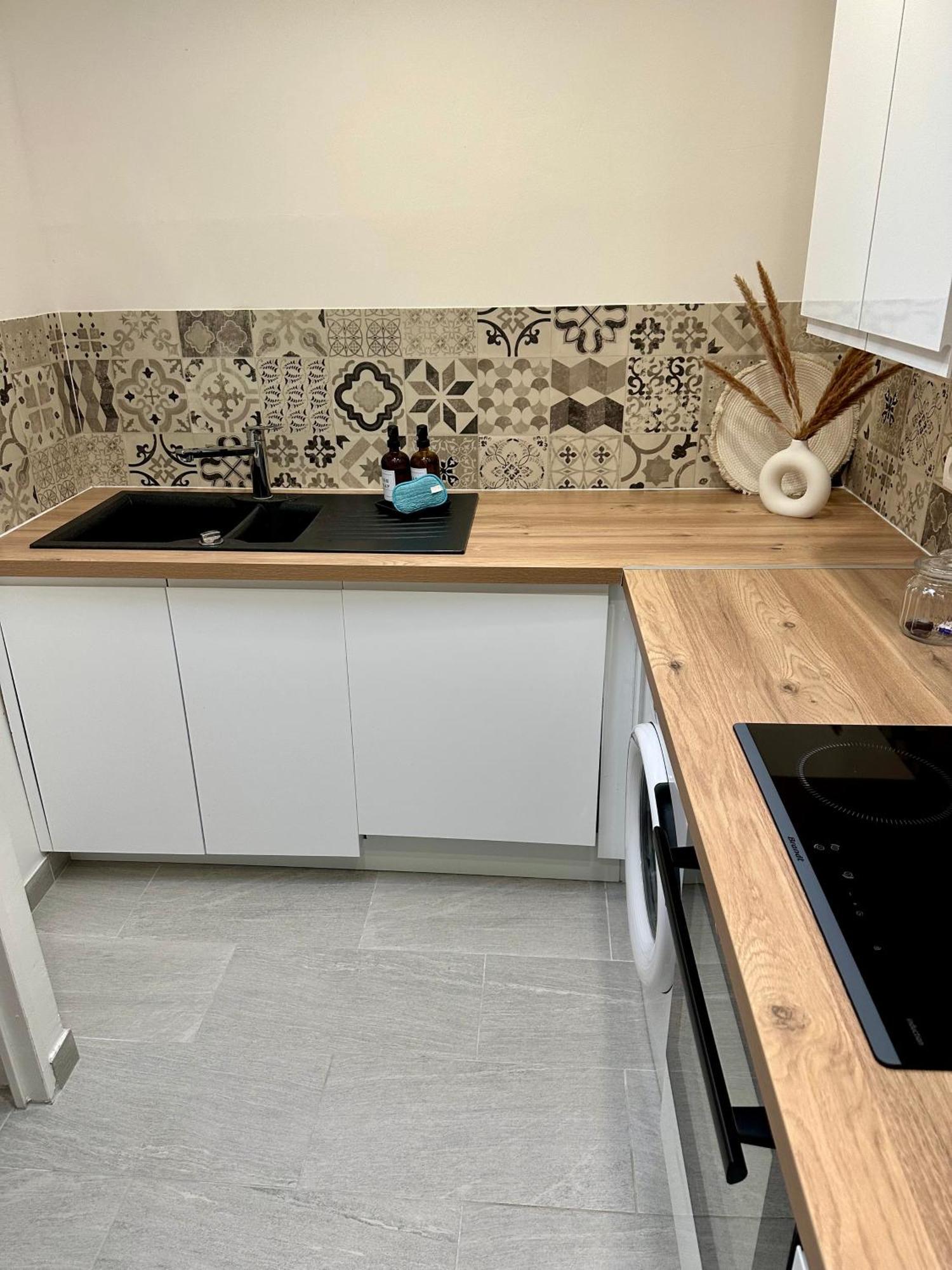 אמבואה Maison Hyper Centre Jacuzzi מראה חיצוני תמונה